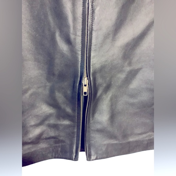 Cach’e Women’s GENUINE LEATHER Lined Skirt. New With Tags. Dark Silver Gray - Picture 5 of 9